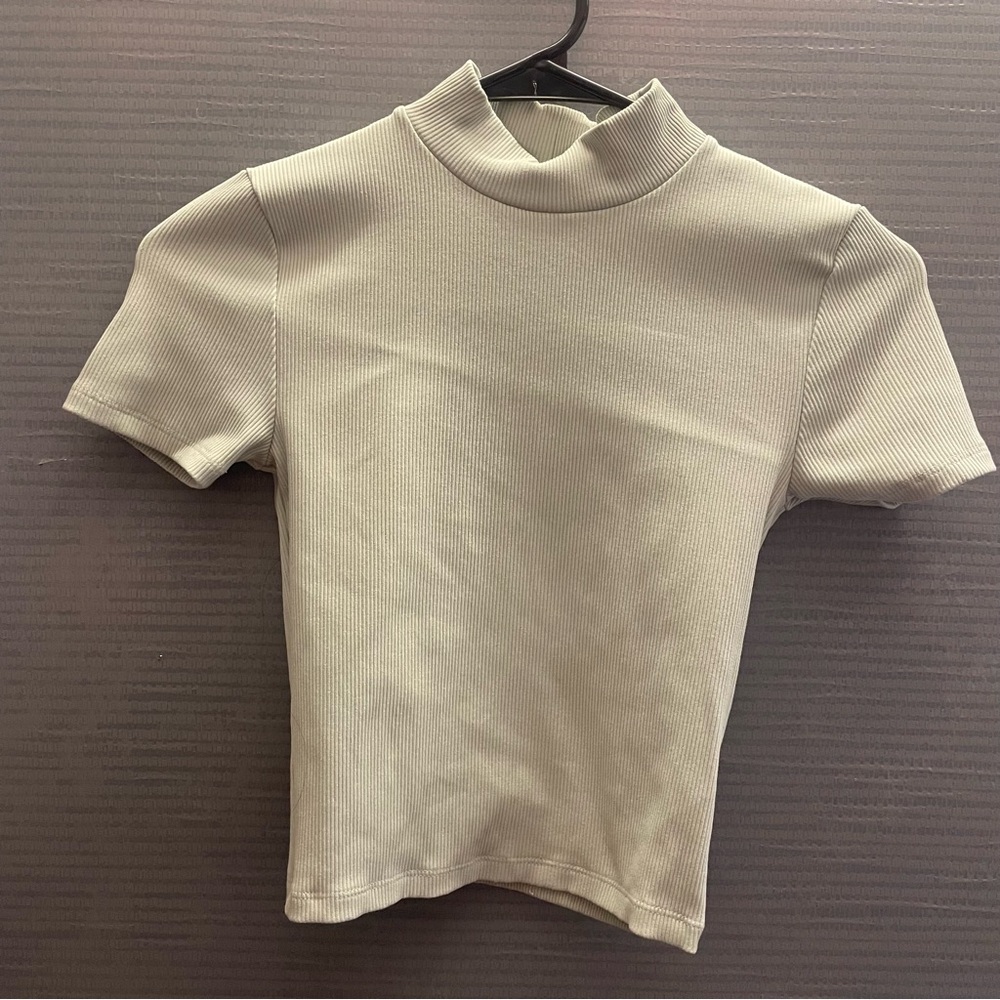 Babaton Cream Ribbed Crop Top